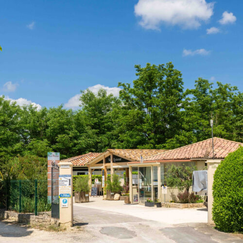 La réception du camping